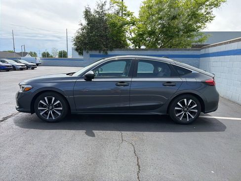 Certified 2023 Honda Civic EX-L image 2