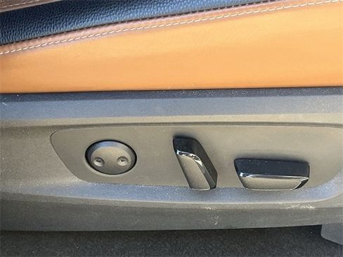 Used 2023 Nissan Pathfinder Platinum w/ Cargo Package image 31