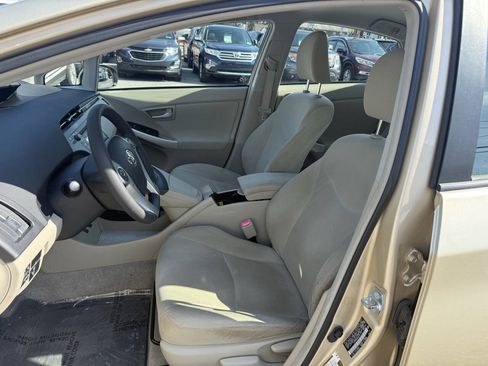 Used 2010 Toyota Prius FWD image 6