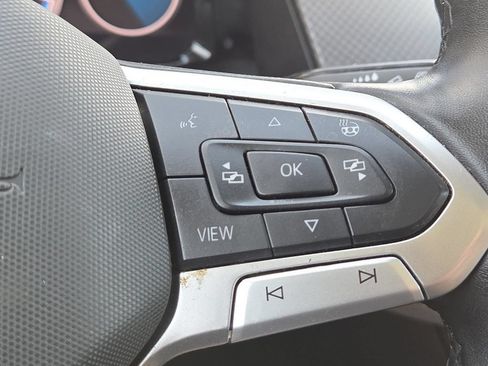 Used 2024 Volkswagen Atlas Peak Edition SE AWD/4WD image 8