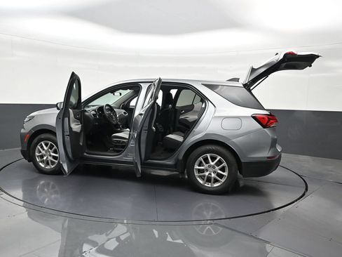 Used 2023 Chevrolet Equinox LS w/ LS Convenience Package FWD image 37