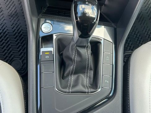 New 2026 Volkswagen Taos SE image 57