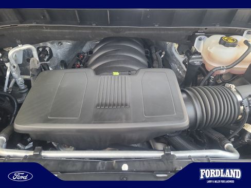 Used 2023 Chevrolet Silverado 1500 LT AWD/4WD image 22