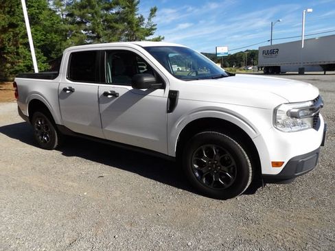 Used 2022 Ford Maverick XLT FWD image 6