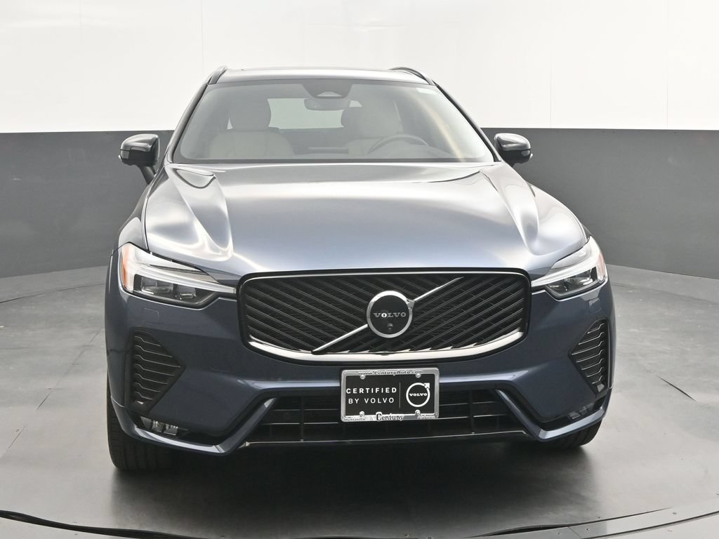 Certified 2026 Volvo XC60 B5 Plus AWD/4WD image 10