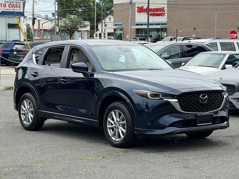 Used 2024 MAZDA CX-5 AWD 2.5 S w/ Preferred Package image 1