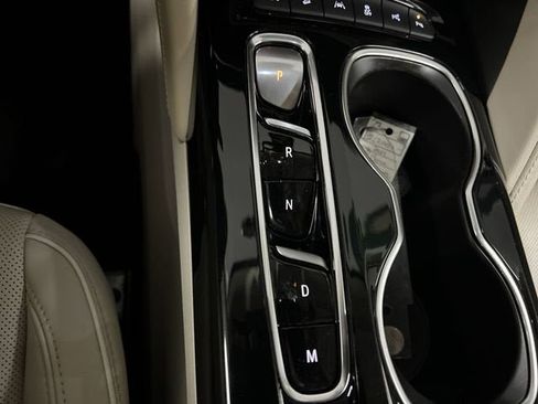 Certified 2023 Buick Envision Avenir AWD/4WD image 16