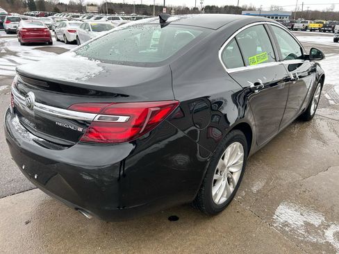 Used 2015 Buick Regal Premium w/ Experience Buick Package image 5