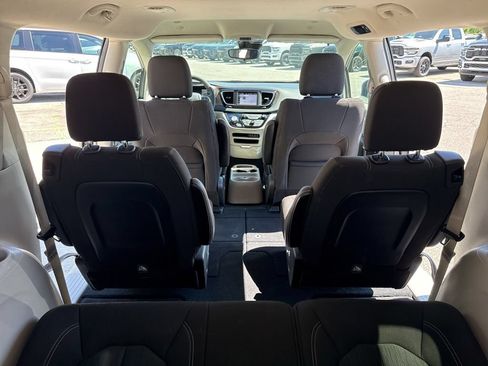 Used 2023 Chrysler Voyager LX FWD image 42