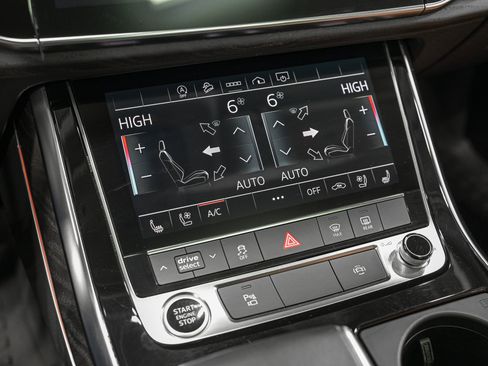 Used 2022 Audi Q8 Premium Plus image 23