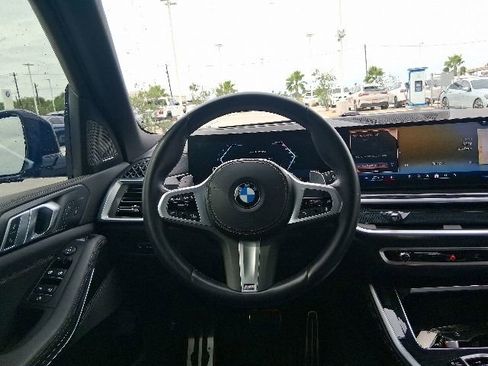 Used 2024 BMW X5 sDrive40i w/ Executive Package RWD image 10
