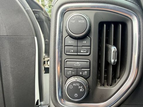 Used 2020 Chevrolet Silverado 1500 LT w/ Fleet Comfort Package AWD/4WD image 23