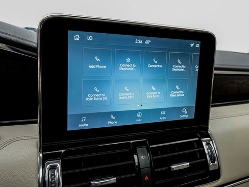 Used 2021 Lincoln Navigator Reserve image 25