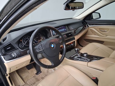 Used 2014 BMW 528i Sedan RWD image 2