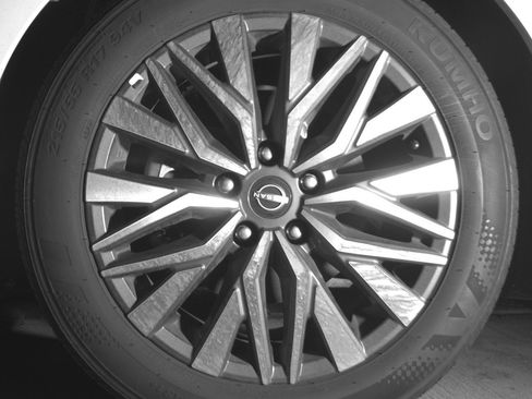 Used 2025 Nissan Altima 2.5 SV image 12