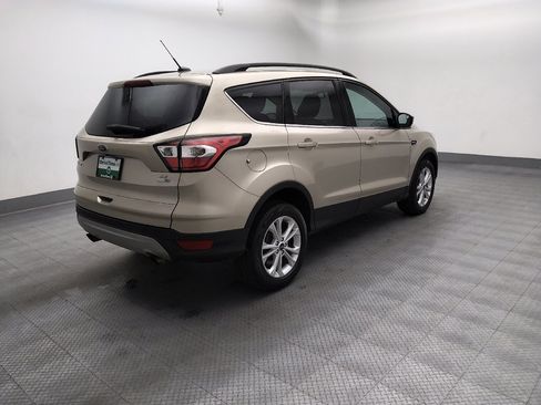 Used 2018 Ford Escape SE AWD/4WD image 10