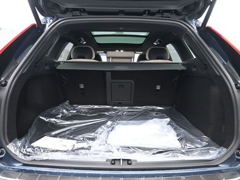 New 2026 Volvo XC60 B5 Plus w/ Climate Package AWD/4WD image 23