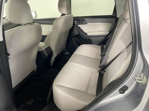 Used 2015 Subaru Forester 2.5i Premium w/ All-Weather Package image 12