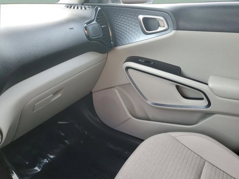 Certified 2023 Kia Soul EX image 25