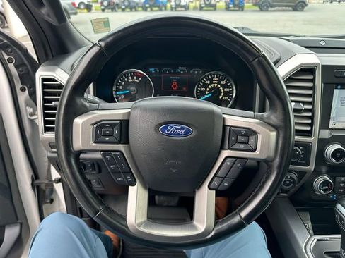 Used 2019 Ford F150 Platinum w/ Technology Package AWD/4WD image 12