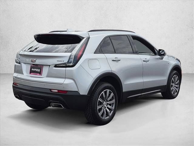 Used 2022 Cadillac XT4 Sport w/ Enhanced Visibility Package FWD image 8