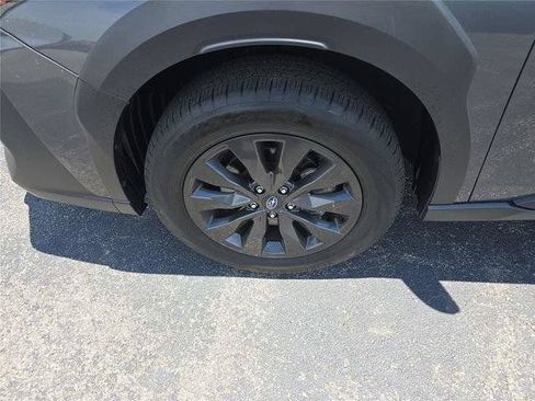 Used 2025 Subaru Outback Onyx Edition AWD/4WD image 11