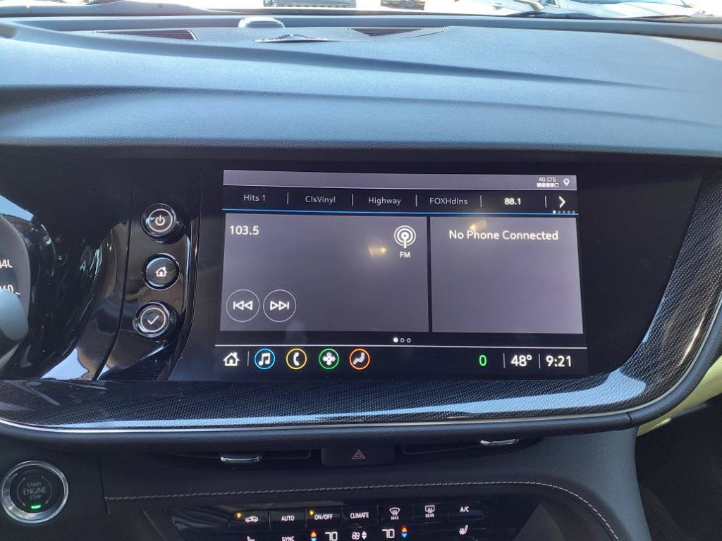 Used 2021 Buick Envision Essence FWD image 14