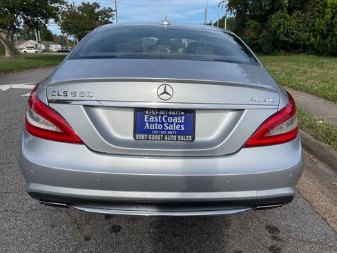 Used 2012 Mercedes-Benz CLS 550 4MATIC image 5