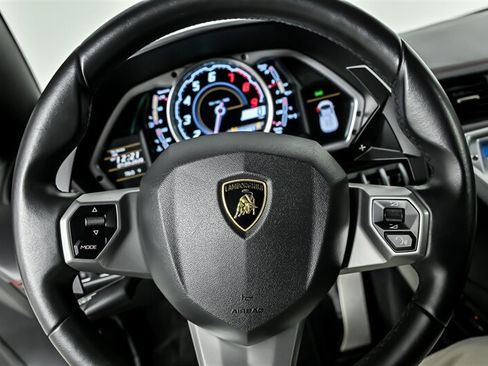 Used 2017 Lamborghini Aventador LP 700-4 AWD/4WD image 23