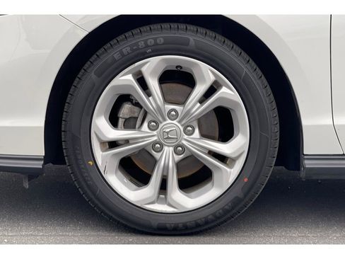 Certified 2023 Honda Accord LX image 38