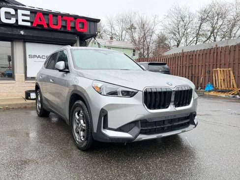 Used 2023 BMW X1 xDrive28i w/ Convenience Package image 3