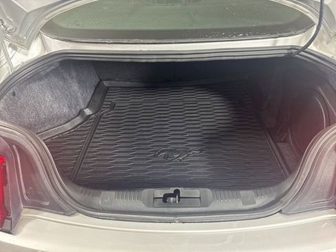 Used 2019 Ford Mustang Coupe w/ Ecoboost Performance Package image 19