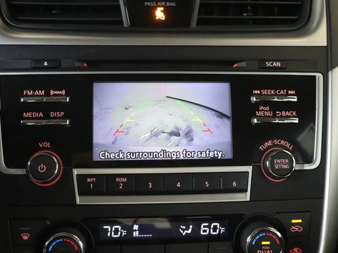 Used 2017 Nissan Altima 2.5 SV image 17