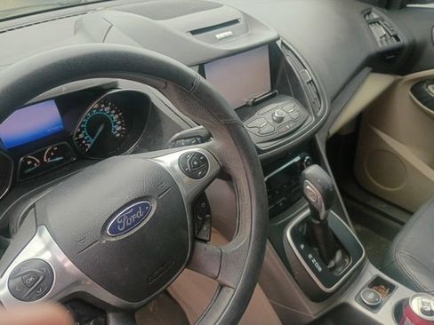 Used 2013 Ford Escape SE FWD image 32