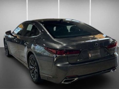 Used 2018 Lexus LS 500 F Sport w/ Accessory Package (Z2) image 7
