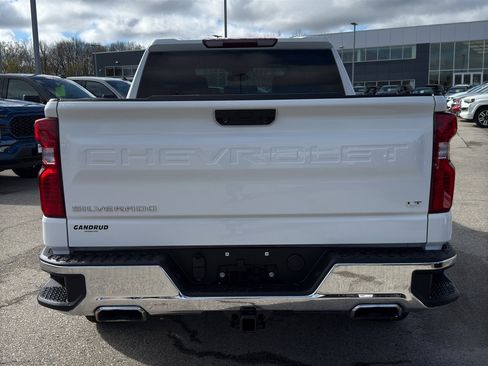 Used 2023 Chevrolet Silverado 1500 LT AWD/4WD image 7