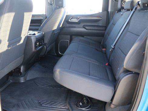 Used 2023 Chevrolet Silverado 1500 LT Trail Boss w/ Convenience Package II image 29