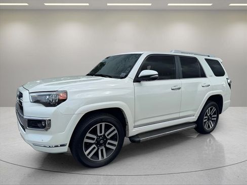 Used 2022 Toyota 4Runner Limited AWD/4WD image 1