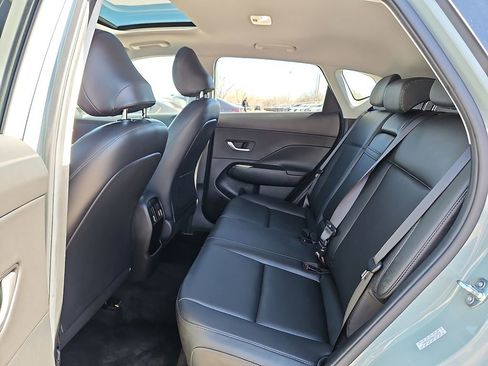 Used 2024 Hyundai Kona Limited image 12