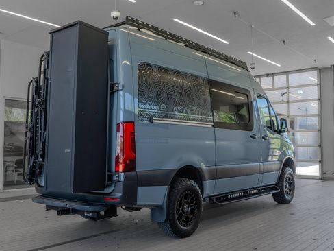 Used 2023 Mercedes-Benz Sprinter 2500 image 29