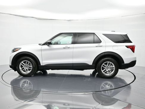 New 2026 Ford Explorer Active image 9