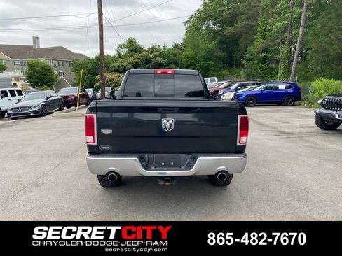 Used 2018 RAM 1500 Laramie RWD image 6