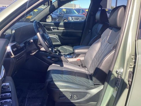 Used 2025 Kia Telluride SX Prestige X-Line AWD/4WD image 14