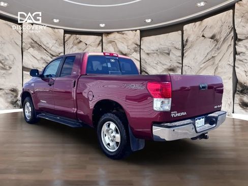 Used 2010 Toyota Tundra 4x4 Double Cab image 2