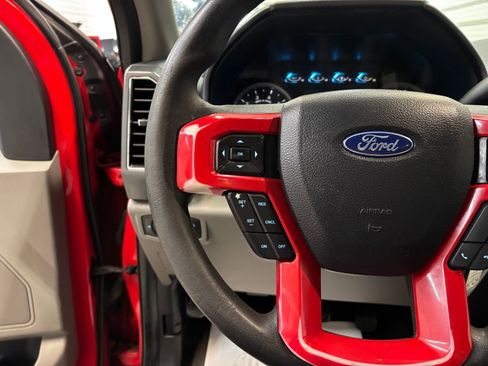 Used 2021 Ford F250 XLT image 14