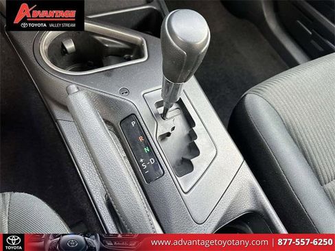 Certified 2018 Toyota RAV4 LE image 34