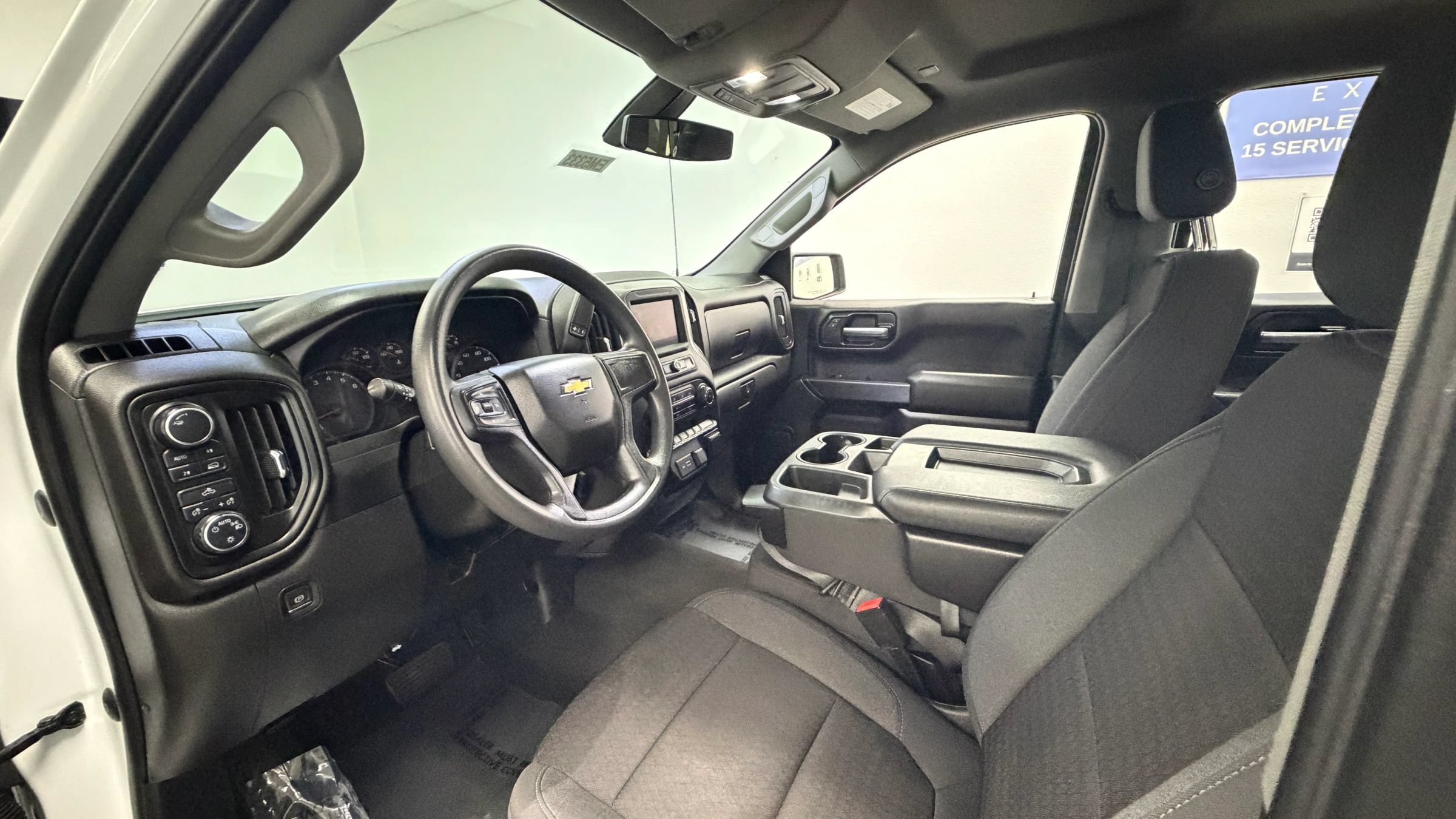 Used 2022 Chevrolet Silverado 1500 Custom AWD/4WD image 15