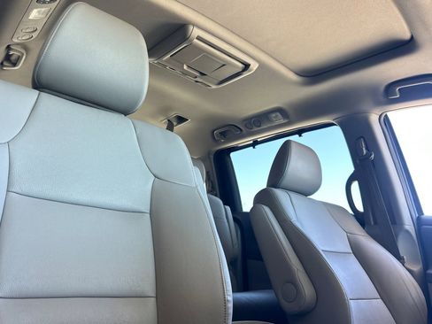 Used 2016 Honda Odyssey Touring image 30
