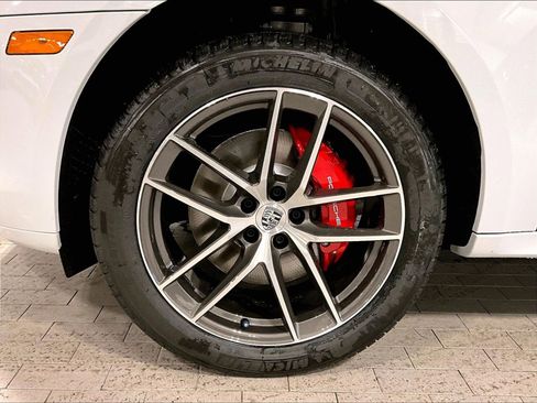 New 2026 Porsche Macan S image 13