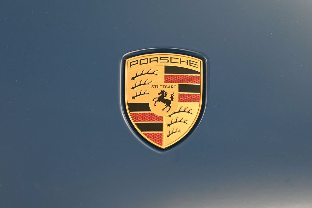 Certified 2026 Porsche Taycan RWD image 33